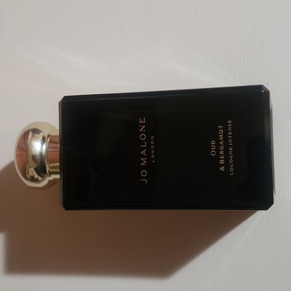 JO MALONE LONDON Oud & Bergamot - Picture 2 of 4